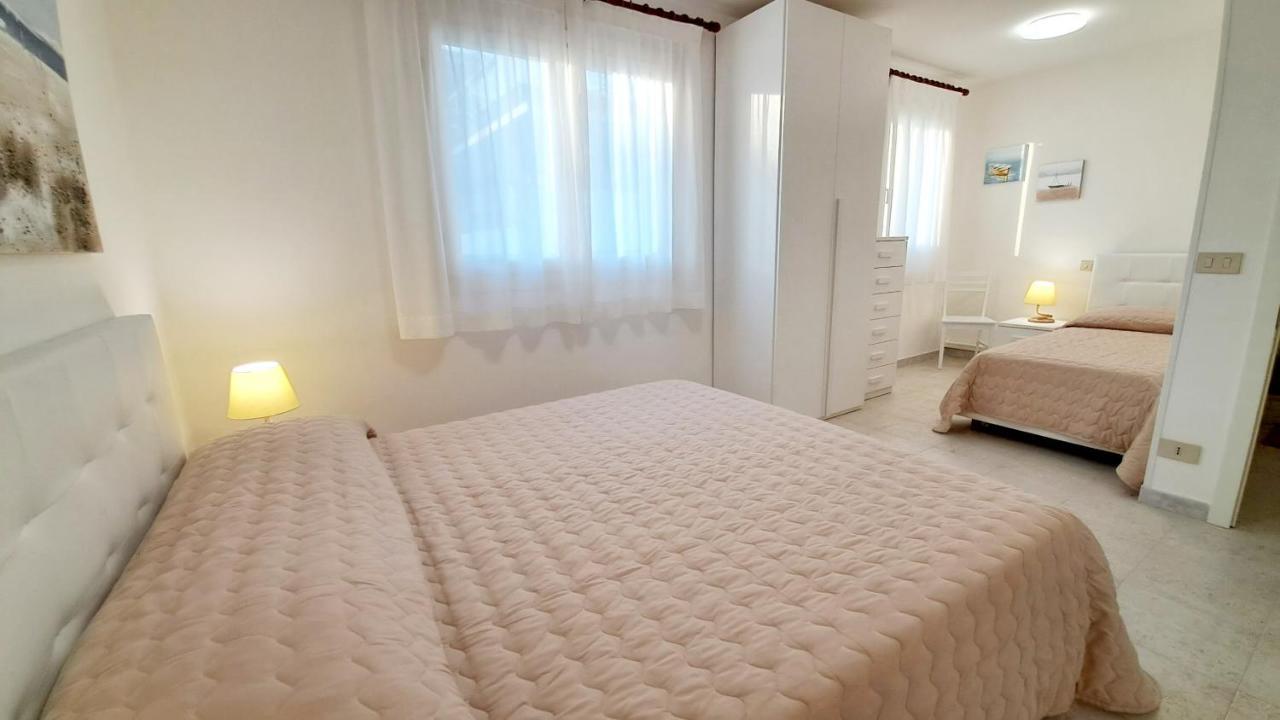 Villa Barbara Fra I Pini Lignano Sabbiadoro Kültér fotó