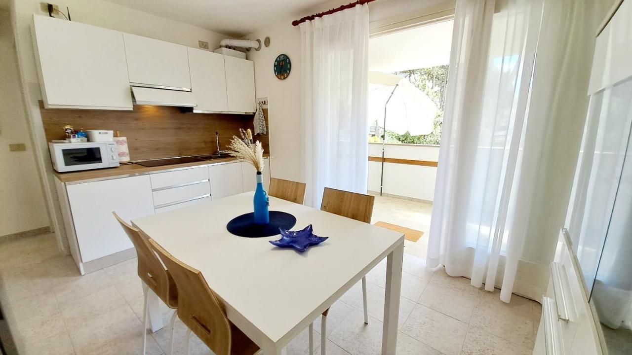 Villa Barbara Fra I Pini Lignano Sabbiadoro Kültér fotó